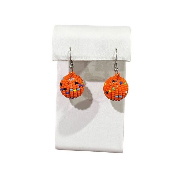 NWOT Beaded ball earrings - Picture 1 of 4
